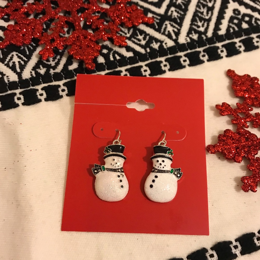 Frosty the Snowman Dangle Christmas Earrings